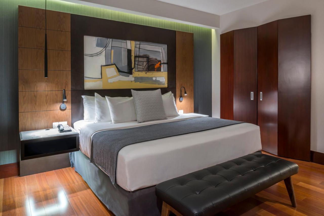 เอนเอ็ช คอลเลคชัน กวาดาลาฆารา โปรวิเดนเซีย Hotel กัวดาลาฮารา ภายนอก รูปภาพ
