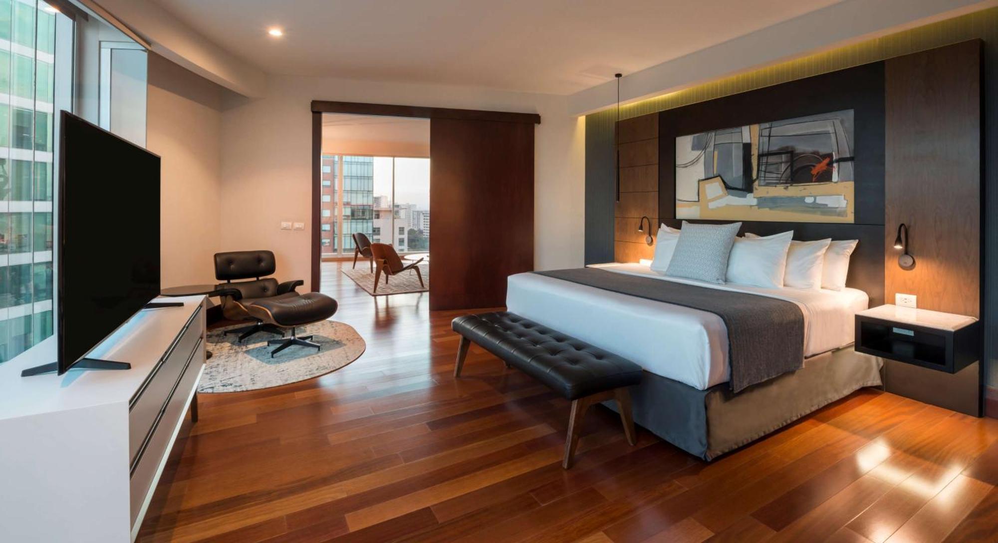 เอนเอ็ช คอลเลคชัน กวาดาลาฆารา โปรวิเดนเซีย Hotel กัวดาลาฮารา ภายนอก รูปภาพ